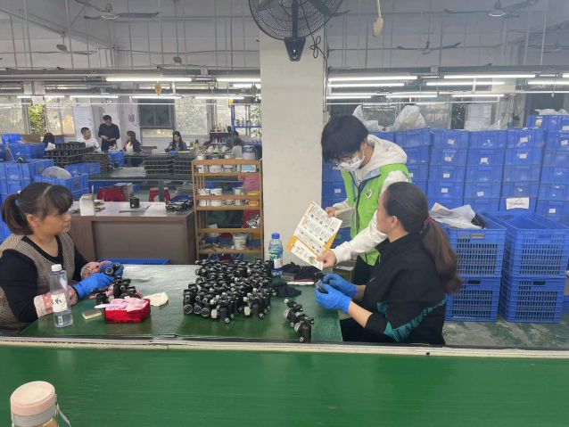 三鄉(xiāng)鎮(zhèn)開展“加強禁毒宣傳， 共創(chuàng)無毒企業(yè)”活動照片1.jpg